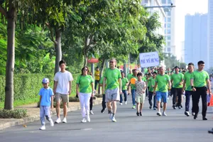 Chương trình đi bộ Từ thiện Đinh Thiện Lý (lần 21): Chung tay mang Tết ấm đến người nghèo