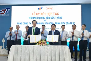 Hợp tác Trường Đại học Tôn Đức Thắng, SATRA thúc đẩy chuyển đổi số gắn đào tạo nguồn nhân lực