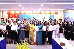 Đại biểu dự tọa đàm