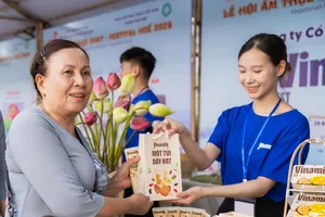 Là hoạt động điểm nhấn của chương trình mừng Đại lễ Phật đản Phật lịch 2570 và Festival Huế 2026, Lễ hội Ẩm thực chay đã khép lại với nhiều dấu ấn đẹp trong lòng người dân và du khách