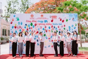Acecook Việt Nam đồng hành cùng Cục Quản lý đê điều và Phòng chống thiên tai triển khai chuỗi hoạt động tuyên truyền, giáo dục kiến thức cho cộng đồng