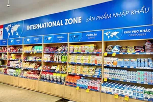 Co.opXtra làm mới khu hàng nhập khẩu