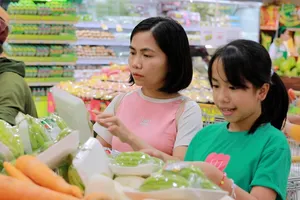 Hàng Việt giữ niềm tin từ người tiêu dùng
