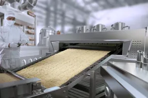 Quy trình sản xuất mì ăn liền tại Acecook Việt Nam được kiểm soát chất lượng từ nguyên liệu đầu vào đến thành phẩm. Ảnh: Acecook Việt Nam