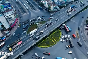 胡志明市一角。（图：越通社）