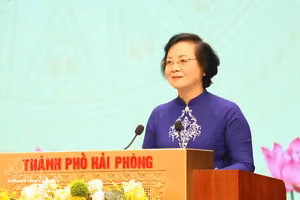 党中央书记处书记、政府副总理、越南老年人国家委员会主席范氏青茶出席启动仪式并发表讲话。图自越通社