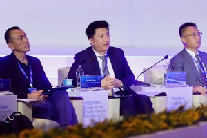 Arup集团东南亚投资咨询部负责人Nick Chong在CEO 500活动上发言。图：黄朝