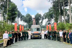 Đưa liệt sĩ Nguyễn Hữu Trung từ TPHCM trở về đất mẹ