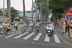 Công an TPHCM ra mắt Câu lạc bộ xe đạp chuyên nghiệp