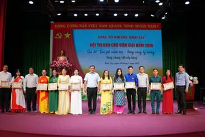 Thể hiện bản lĩnh chính trị, kỹ năng tuyên truyền đưa nghị quyết vào cuộc sống