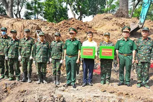 Tư lệnh Quân khu 7 động viên lực lượng tìm kiếm hài cốt liệt sĩ tại Công viên Lê Thị Riêng