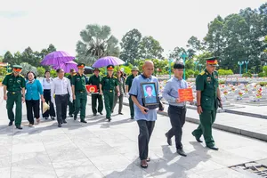 Đưa hài cốt liệt sĩ Trần Quỳnh trở về quê hương sau 49 năm