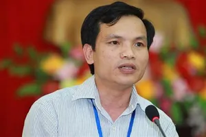 Ông Mai Văn Trinh cho rằng  thí sinh nên tham khảo đề minh họa, yên tâm học và ôn tập, bám sát chương trình lớp 12, không học tủ