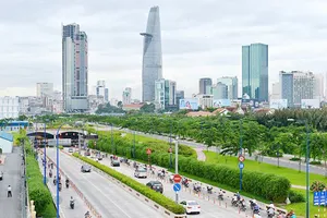 Bộ trưởng Bộ Tài chính: TPHCM phát triển nhanh hơn sẽ đóng góp nhiều hơn cho cả nước  ​