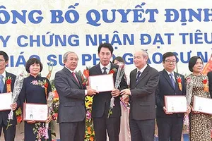 Ứng viên GS, PGS phải sử dụng thành thạo ít nhất một ngoại ngữ  ​