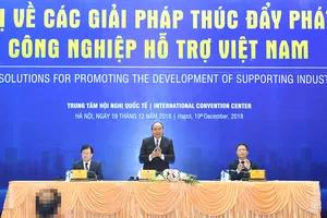 Thủ tướng Nguyễn Xuân Phúc chủ trì Hội nghị. Ảnh: VGP