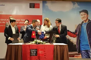 Ký kết hợp tác đào tạo về CNTT