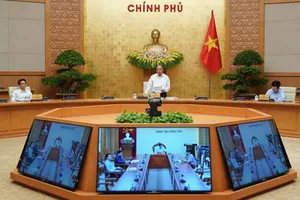 Chính phủ họp thường kỳ ngày 5-5. Ảnh: VIẾT CHUNG