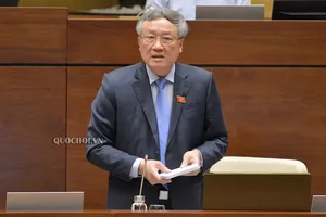 Chánh án Tòa án nhân dân Tối cao Nguyễn Hòa Bình tại phiên họp Quốc hội sáng 25-5-2020. Ảnh: QUOCHOI