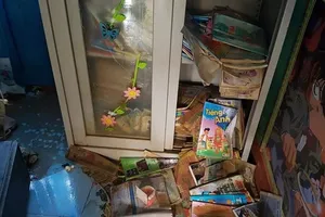  Sách vở, đồ dùng học tập hư hỏng nặng nề do mưa lũ