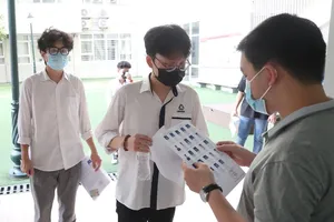 Thí sinh dự thi tốt nghiệp THPT 2021. Ảnh: QUANG PHÚC