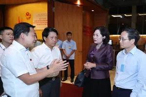 Hội nghị ĐBQH chuyên trách chiều 7-9: Ảnh: QUANG PHÚC