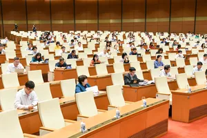 Hội nghị ngày 8-9. Ảnh: VIẾT CHUNG