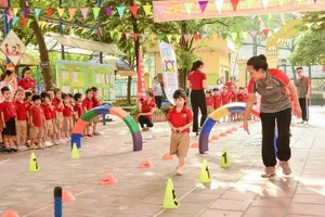 Hà Nội phải xây thêm nhiều trường học mới để đáp ứng số học sinh tăng mỗi năm