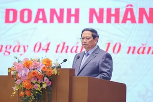 Thủ tướng: Thể chế thông thoáng, hạ tầng thông suốt, quản trị thông minh, tạo thuận lợi cho doanh nghiệp phát triển