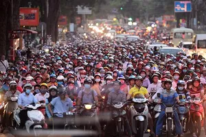 Chính phủ khuyến khích người dân sử dụng phương tiện giao thông công cộng