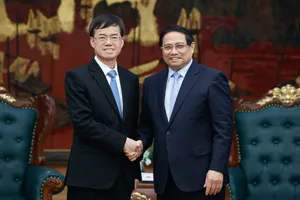 Thủ tướng Phạm Minh Chính và Bộ trưởng Bộ Công tác về quân nhân xuất ngũ Trung Quốc Bùi Kim Giai