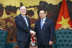 Thủ tướng Phạm Minh Chính tiếp ông Châu Gia Nghĩa, Chủ tịch châu Á-Thái Bình Dương của Tập đoàn Xây dựng điện lực Trung Quốc. Ảnh: VIẾT CHUNG