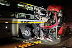 Hiện trường vụ tai nạn giao thông trên cao tốc Phan Thiết - Vĩnh Hảo, thuộc địa phận tỉnh Lâm Đồng