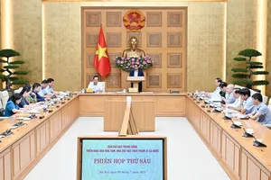 Thủ tướng Phạm Minh Chính phát biểu tại phiên họp. Ảnh: VIẾT CHUNG