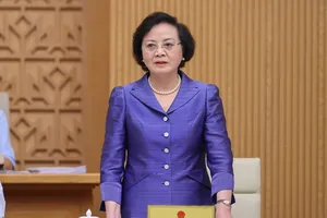 Bộ trưởng Bộ Nội vụ Phạm Thị Thanh Trà phát biểu tại phiên họp Chính phủ thường kỳ tháng 8