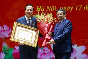 Thủ tướng chúc mừng đồng chí Đào Ngọc Dung