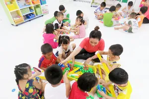 Chính phủ hỗ trợ tiền ăn trưa và chi phí học tập cho trẻ em từ 3-5 tuổi