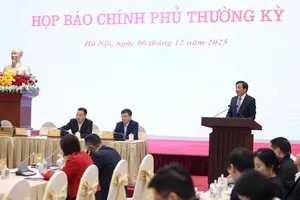 Cuộc họp báo Chính phủ thường kỳ tháng 11. Ảnh: QUANG PHÚC