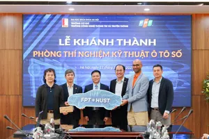 FPT và Đại học Bách khoa Hà Nội tổ chức khánh thành phòng thí nghiệm kỹ thuật ô tô số