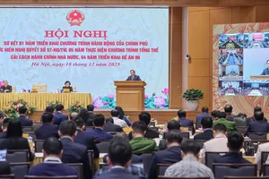 Thủ tướng Phạm Minh Chính chủ trì hội nghị sơ kết triển khai các nghị quyết, đề án, chiều 18-12. Ảnh: VIẾT CHUNG