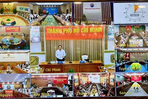 Chủ tịch UBND TPHCM Nguyễn Văn Được báo cáo tại phiên họp Chính phủ, chiều 4-2. Ảnh: VIẾT CHUNG