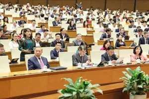 Tổng Bí thư, Chủ tịch nước Tô Lâm và các đại biểu Quốc hội dự phiên họp tại Hội trường Diên Hồng, chiều 20-4. Ảnh: QUANG PHÚC