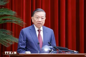 Tổng Bí thư, Chủ tịch nước Tô Lâm phát biểu khai mạc Hội nghị lần thứ 3 Ban Chấp hành Trung ương Đảng khóa XIV. Ảnh: TTXVN