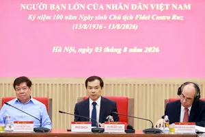 Chủ tịch Fidel Castro - Người bạn lớn của nhân dân Việt Nam