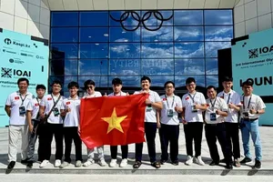 Các thí sinh Việt Nam dự thi Olympic Trí tuệ nhân tạo quốc tế. Ảnh: MOET