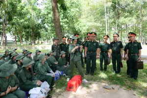 Giáo dục quốc phòng và an ninh là môn học chính khóa trong các trường THPT, đại học. Ảnh: MOET