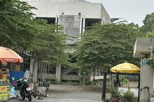 Khu nhà, đất tại 129 Lê Văn Duyệt thuộc phường 3, quận Bình Thạnh do Trung tâm Phát triển quỹ đất TPHCM quản lý. Ảnh: Thanh Hiền