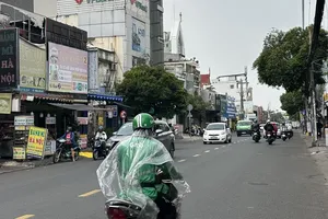 TPHCM đang tìm phương án hạn chế phương tiện giao thông có mức độ phát thải cao. Ảnh minh họa: THANH HIỀN