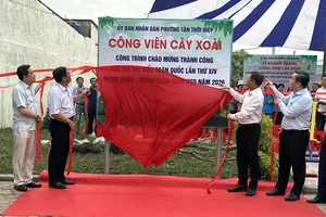 Lễ phát động Tết trồng cây và khánh thành Công viên Cây Xoài. Ảnh: THANH HIỀN
