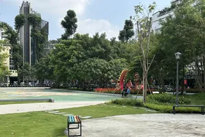 Công viên tại số 8 Võ Văn Tần, phường Xuân Hòa, TPHCM. Ảnh: THANH HIỀN